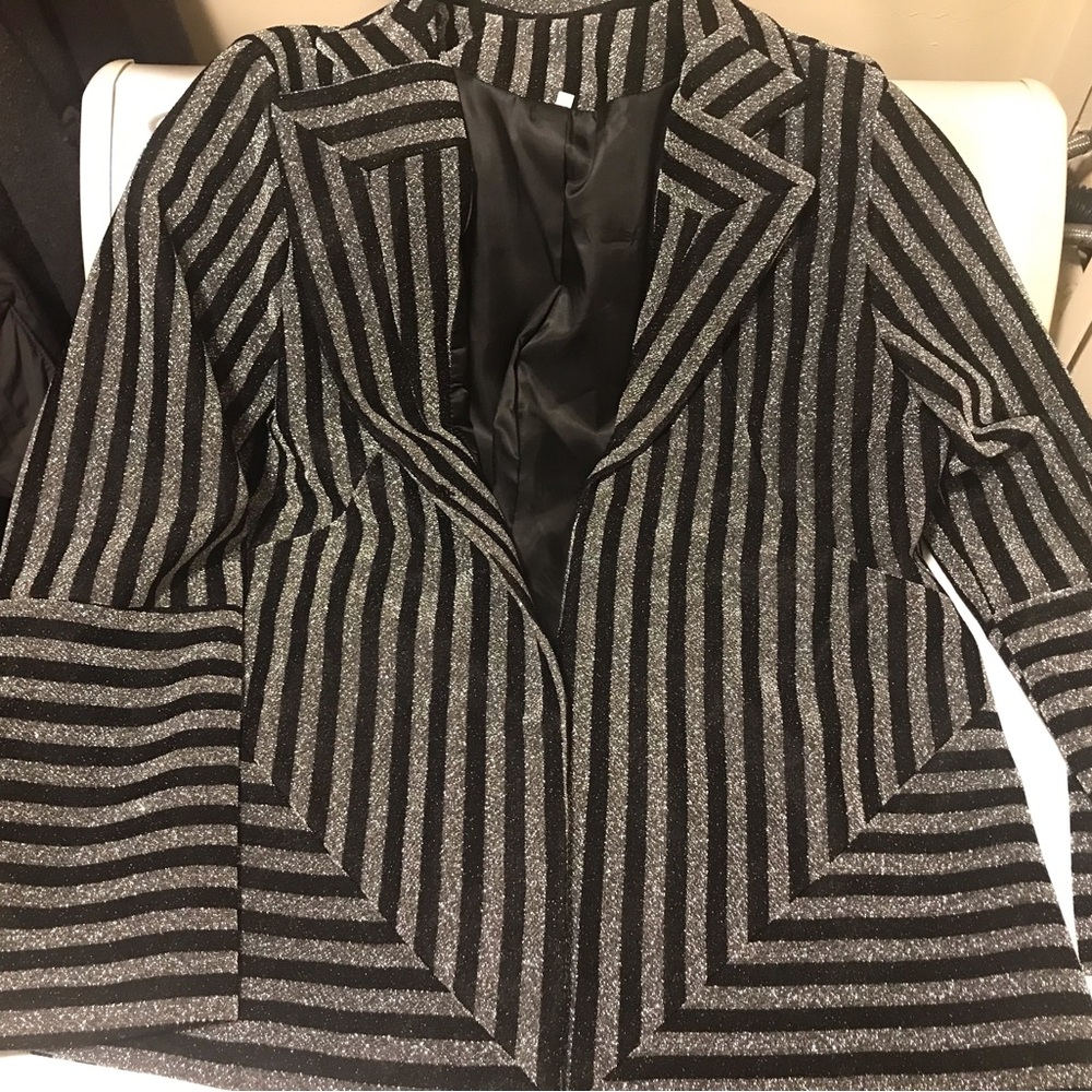 Exquisite Embellished Dinner Party blazer and Pants.